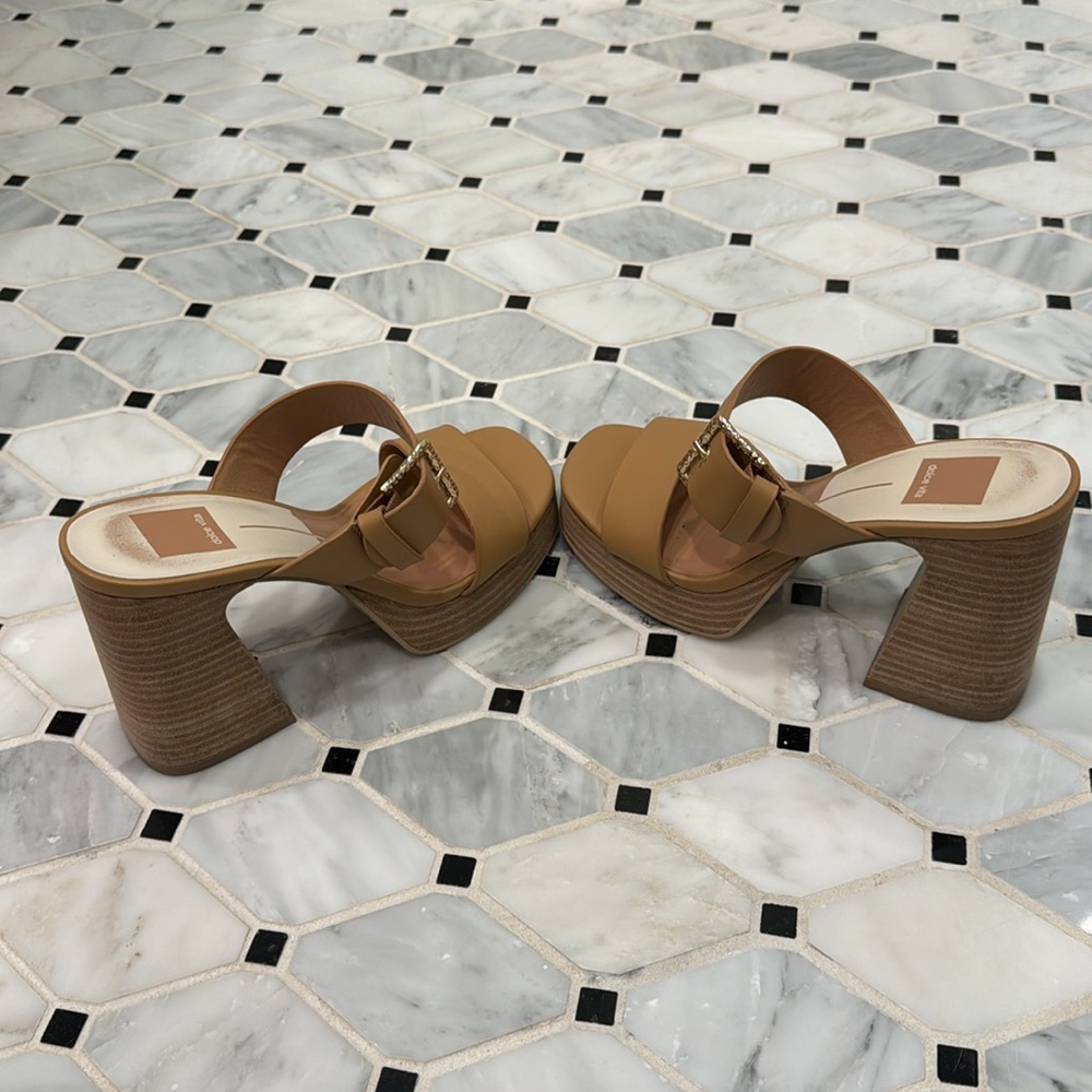 DV by Dolce Vita Dunkon Heels - Picture 7 of 8